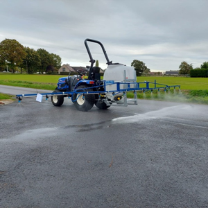 Sproeitoestel tuinbouwtraktor